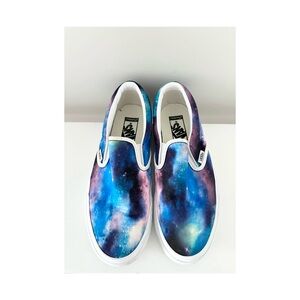 Vans Women's Slip-On Sneakers in Galaxy Print - Blue/Purple